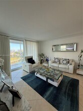 2859 Leonard Dr in North Miami Beach, FL - Building Photo - Building Photo