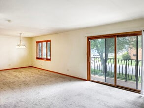 8659 Meade Ave in Burbank, IL - Building Photo - Building Photo