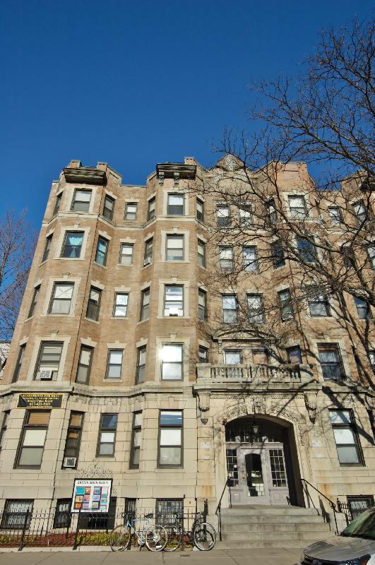 84 Saint Stephen St, Unit 4 in Boston, MA - Building Photo - Building Photo