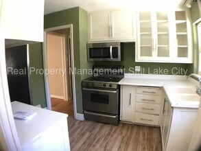 2235 Westminster Ave in Salt Lake City, UT - Building Photo - Building Photo