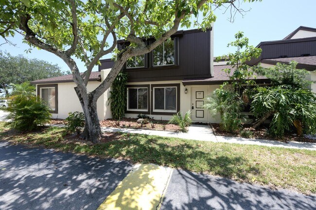 property at 5280 Bosque Ln