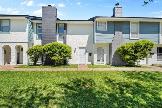 property at 328 S 2nd St