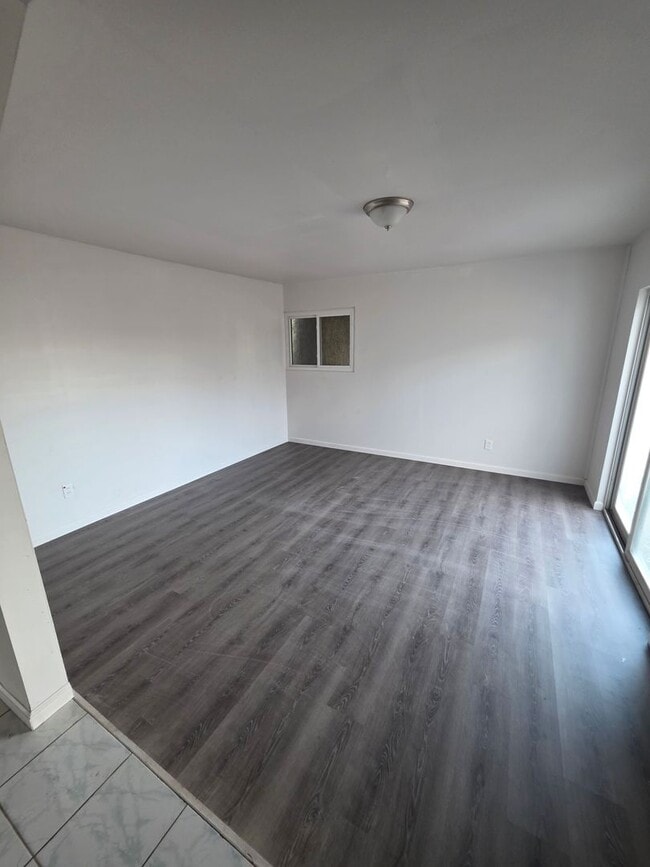 property at 2 Leonard Dr