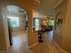 7850 Lake Sawgrass Loop in Ft. Myers, FL - Building Photo - Building Photo