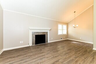 430 Rosehill Dr in Mcdonough, GA - Building Photo - Building Photo