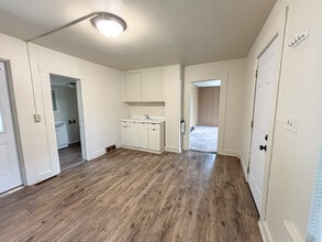 3 Division St in Chippewa Falls, WI - Building Photo - Building Photo