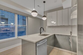 937 N 29th St in Philadelphia, PA - Building Photo - Building Photo