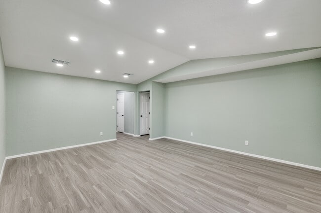 2712 Chebi Ln in Denton, TX - Building Photo - Building Photo