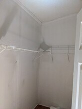 110 Mallie Dr in Pikeville, NC - Building Photo - Building Photo