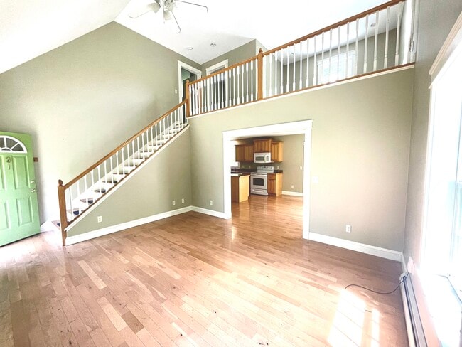 31 Sergeant Ln in Brunswick, ME - Foto de edificio - Building Photo