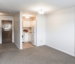 Mount Pleasant Manor in St John's, NL - Building Photo - Building Photo