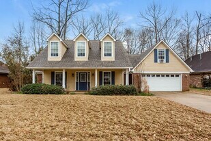 5828 Morganton Dr in Olive Branch, MS - Building Photo