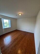 1031 Clinton St in Hoboken, NJ - Building Photo - Building Photo