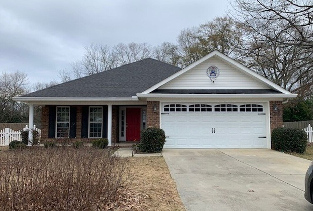 204 Ansley Way in Harlem, GA - Building Photo