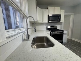 5502 Crowson St in Philadelphia, PA - Building Photo