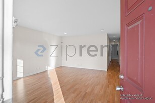 706 Santa Rosa St in Sunnyvale, CA - Building Photo - Building Photo