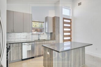 1309 Delano St in Austin, TX - Building Photo - Building Photo