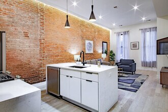 1012 Pennsylvania Ave. SE in Washington, DC - Building Photo - Building Photo