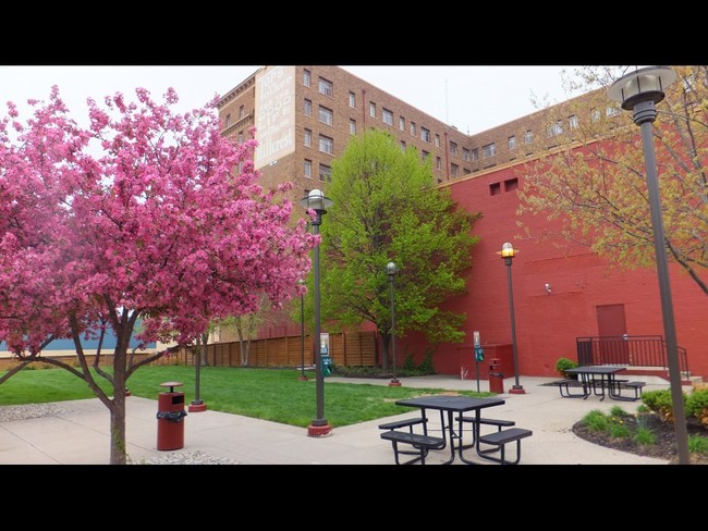 Historic Hillcrest Apartments photo'