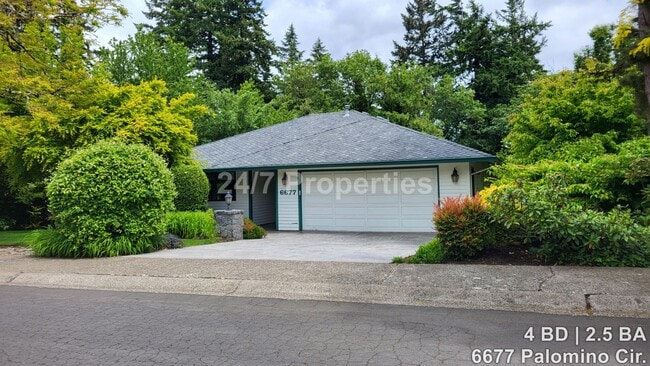 6677 Palomino Cir