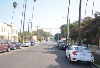 5370 Edna St in Los Angeles, CA - Building Photo - Building Photo