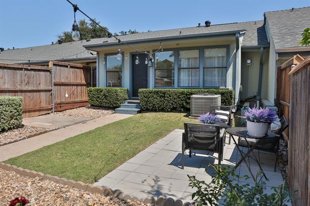 13616 Flagstone Ln in Dallas, TX - Building Photo - Building Photo