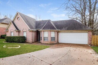 5591 Autumn Valley Dr in Memphis, TN - Building Photo - Building Photo