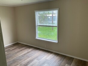 208 Forest Creek Ln in Bruceville, TX - Building Photo - Building Photo