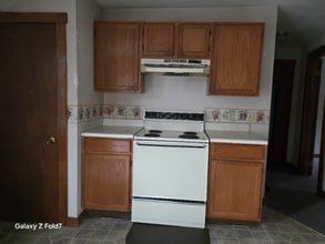 57 Crescent St in Rutland, VT - Building Photo - Building Photo