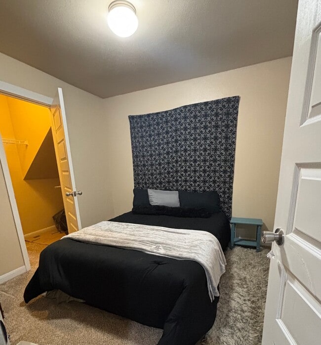 property at 1038 81st Dr SE