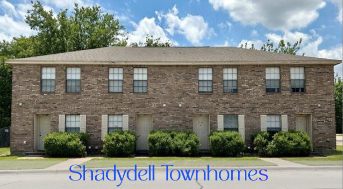 Shadydell Townhomes in Fort Worth, TX - Building Photo