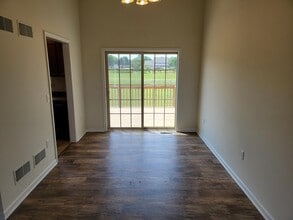 336 Ashley Dr in Marietta, PA - Building Photo - Building Photo
