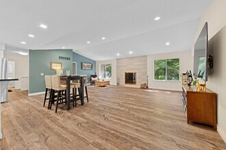 4899 Wye Oak Rd in Bloomfield Hills, MI - Building Photo - Building Photo