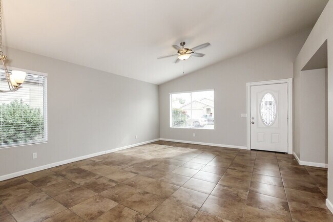 8310 W Coolidge St in Phoenix, AZ - Building Photo - Building Photo