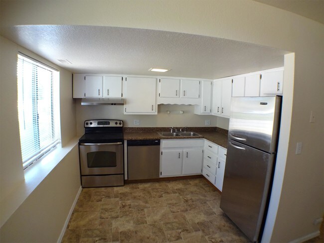5540 Bowden Loop-Unit -D in Colorado Springs, CO - Building Photo - Building Photo