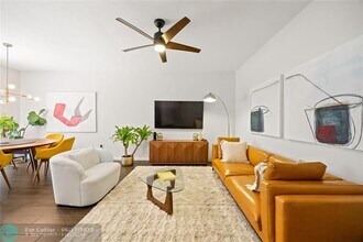 1109 NW 40th Ter in Lauderhill, FL - Building Photo - Building Photo