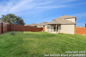 1302 Petunia Blf in San Antonio, TX - Building Photo - Building Photo