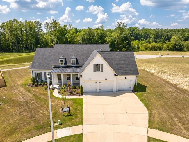 property at 5011 Jon Oak Dr