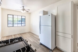 1324 E Hall St in Tempe, AZ - Building Photo - Building Photo