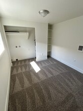 301 E 4th St in Warden, WA - Building Photo - Building Photo