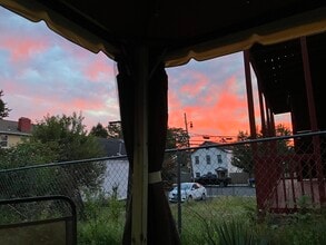 5 Lincoln Ave, Unit Floor 1 in Troy, NY - Building Photo - Building Photo