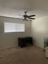 12562 Brookshire Ave in Downey, CA - Building Photo - Building Photo