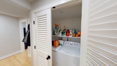 15 Lanark Rd in Brookline, MA - Building Photo - Building Photo