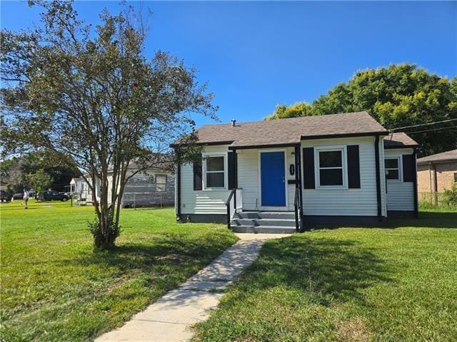 property at 33 Vivian Ct