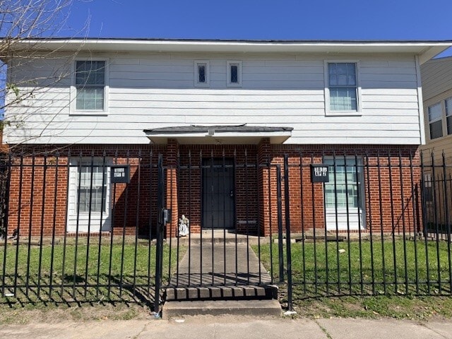 property at 1815 Ruth St