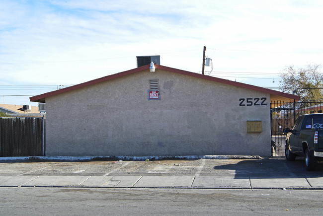 Arrowhead Acres in North Las Vegas, NV - Building Photo - Building Photo