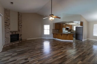 2351 Ridge Rd in Modesto, CA - Building Photo - Building Photo