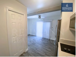 3722 Bancroft Dr, Unit Studio in Spring Valley, CA - Foto de edificio - Building Photo