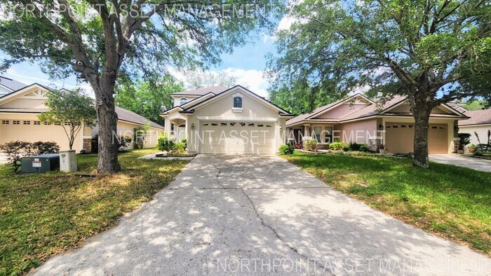 4114 Pebble Brooke Circle South in Orange Park, FL - Building Photo