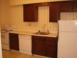 5523 Ellsworth Ave, Unit B4 in Pittsburgh, PA - Building Photo - Building Photo